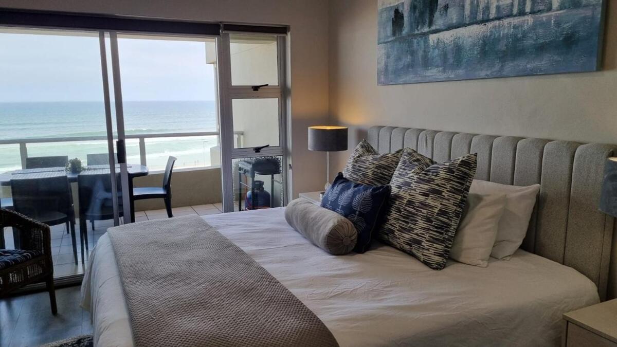 Beachfront With Amazing Views On Kite Surfing Cape Town